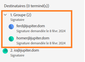 Un groupe de destinataires étendu pour afficher les deux participants.